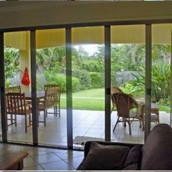 CỬA LƯỚI PHỔ THÔNG