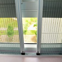 Cửa lưới xếp có ray