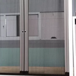 Cửa lưới xếp không ray